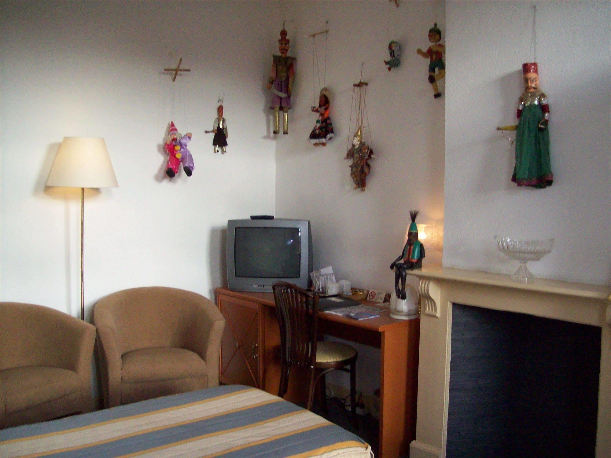 B&B An Officers House 브뤼헤 외부 사진