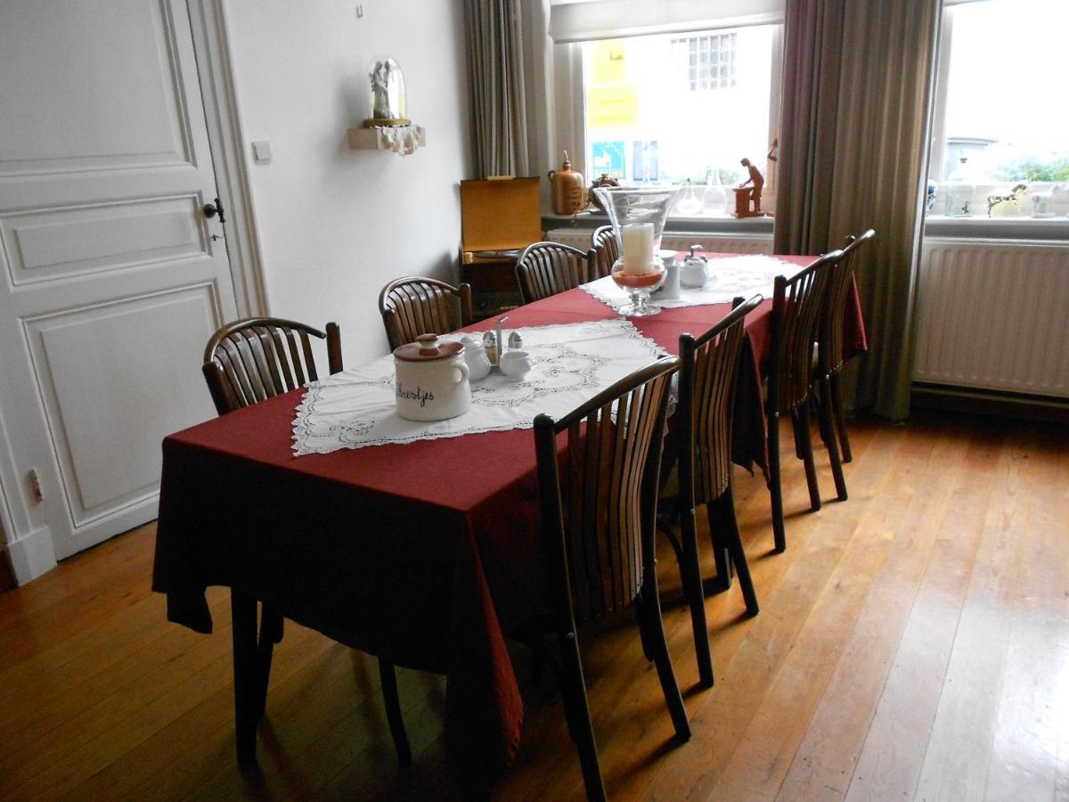 B&B An Officers House 브뤼헤 외부 사진